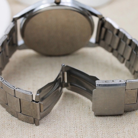 ❤️NEW❤️ Men Stainless Steel Quartz Watches - Picture 3 of 4